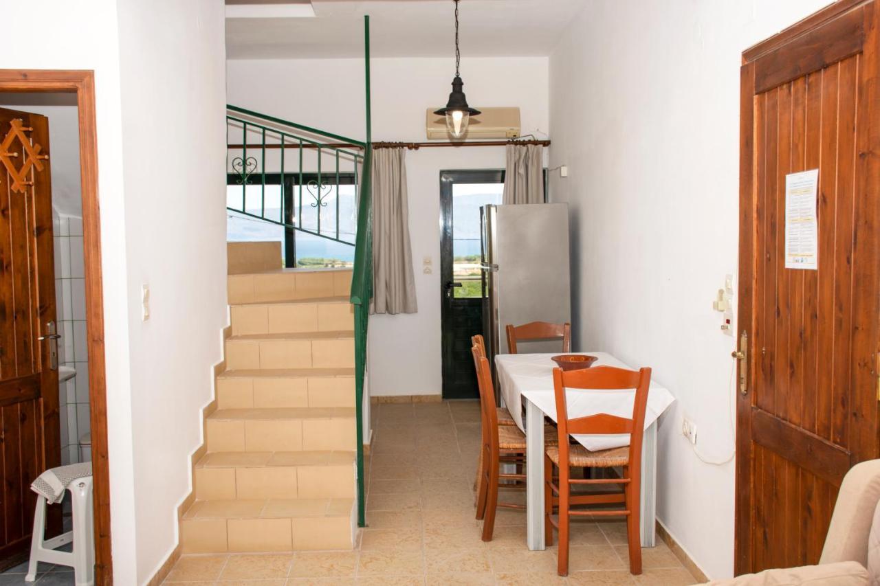 Olive Tree Apartment Kalivianí Exterior photo