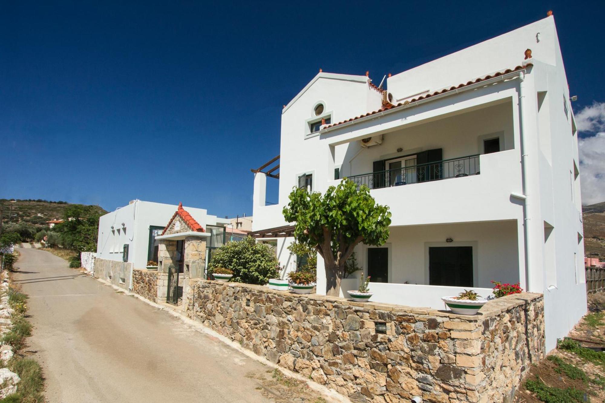 Olive Tree Apartment Kalivianí Exterior photo